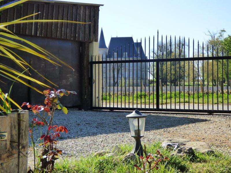 Le Coeur Des Vignes Hotel Пойак Екстериор снимка
