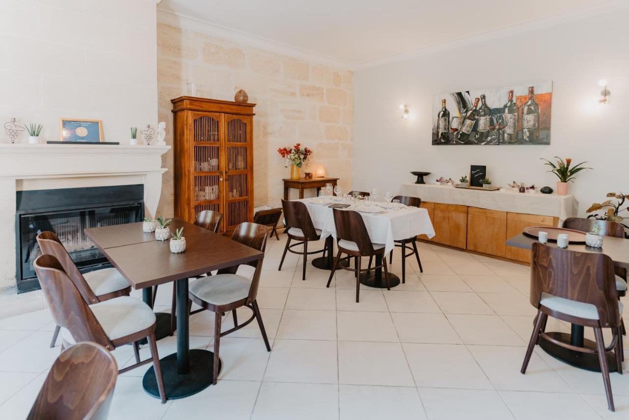 Le Coeur Des Vignes Hotel Пойак Екстериор снимка