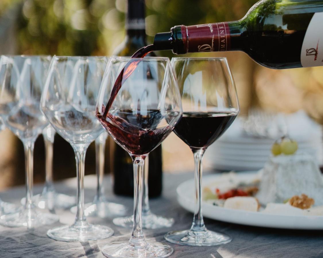 Le Coeur Des Vignes Hotel Пойак Екстериор снимка